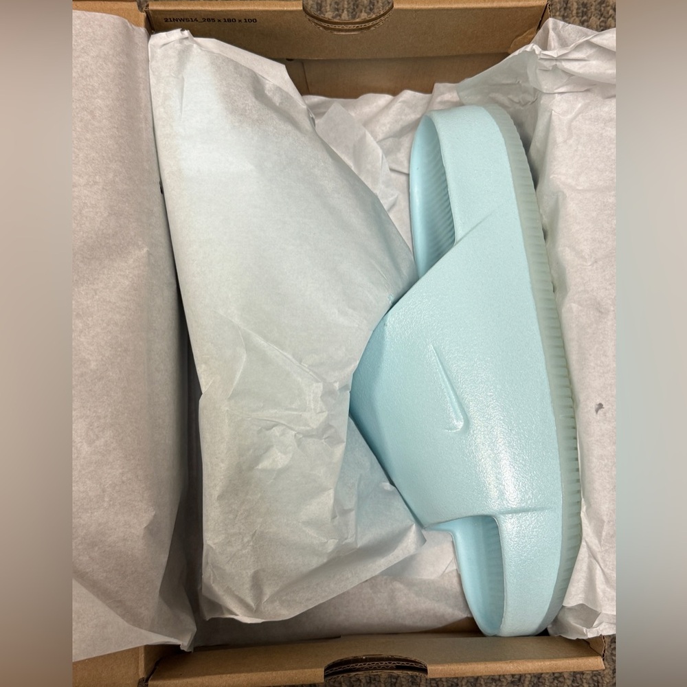 NIKE Calm Slides SE “Glacier Blue” Women’s Size 7 Brand New FV5940-400